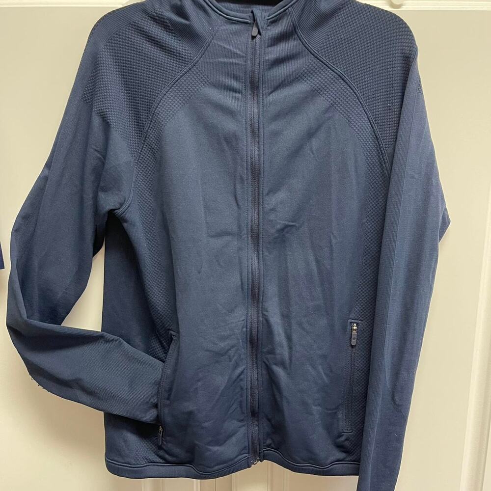 Lululemon navy blue fitted jacket zipped